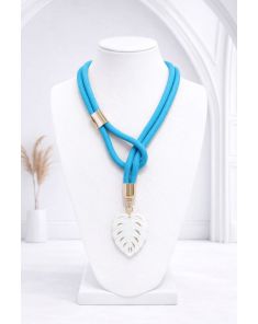 Collar con dije de Hoja